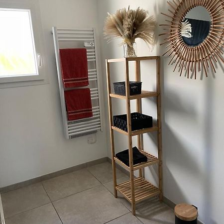 Chambre Avec Salle De Bain Privee Dans Villa Avec Garage Manosque Exterior foto